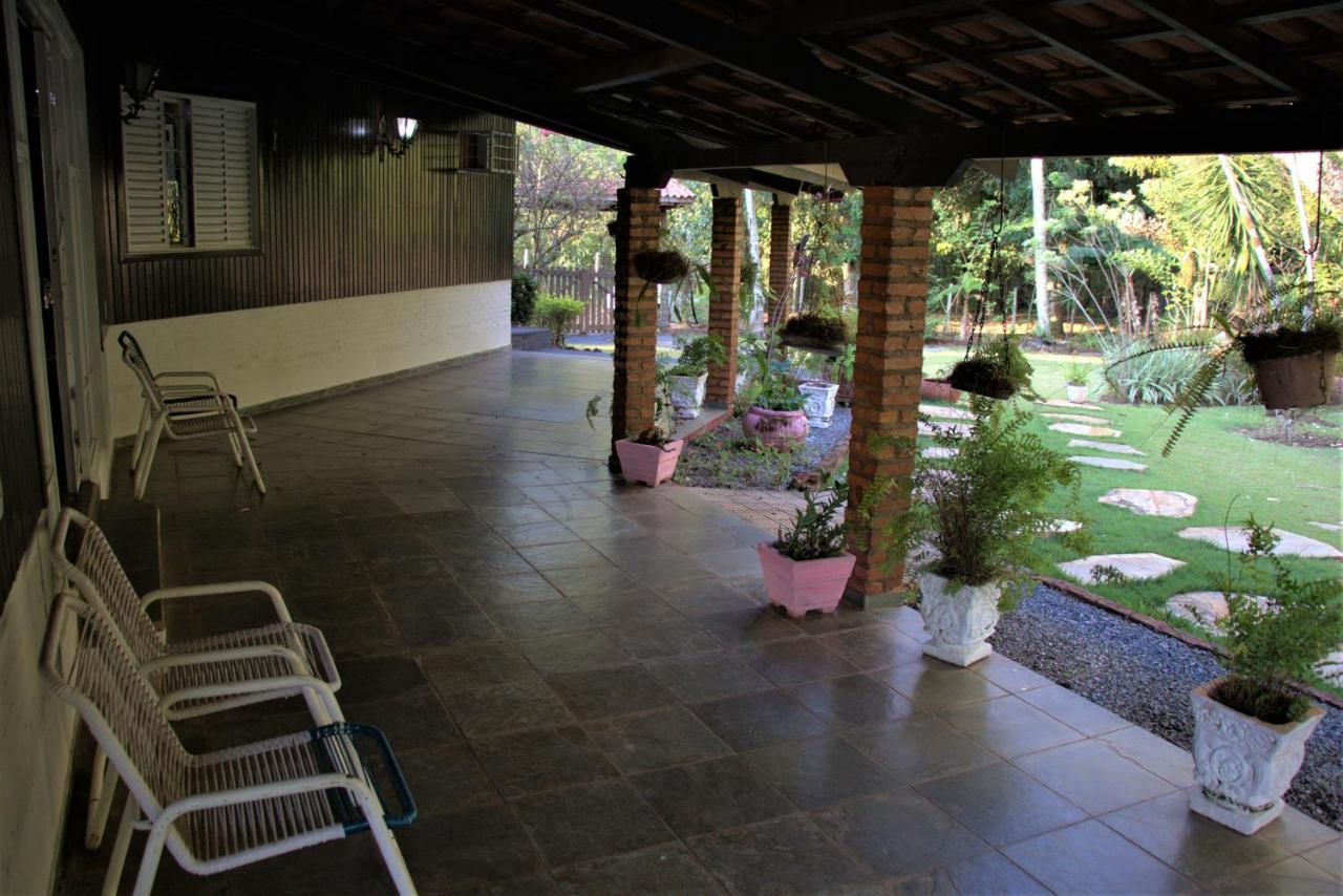 Casa Unica Com Piscina E Lareira A 1,2 Km Do Centro Villa Chapada dos Guimaraes Luaran gambar